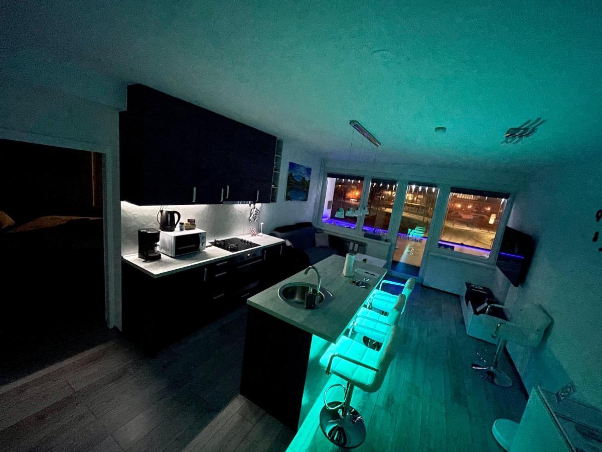 Treba Malo Odmorit - Self Check-In Option, Family Room, Ps4 Pro, Free Parking Karlovac Extérieur photo